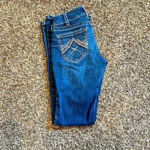 27L Ariat Jeans